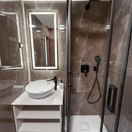 Stari Dvor 3* Углян