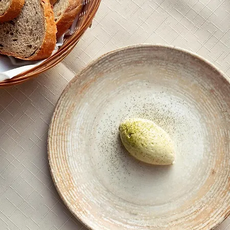 Stari Dvor Углян