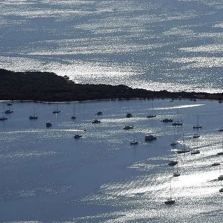 Stari Dvor 3* Углян