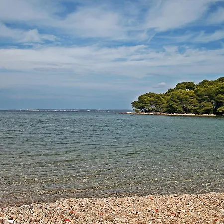 Stari Dvor 3* Углян