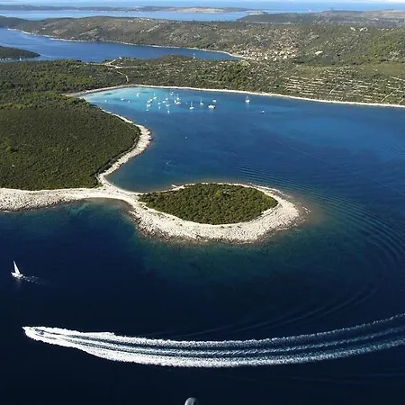 Stari Dvor Отель