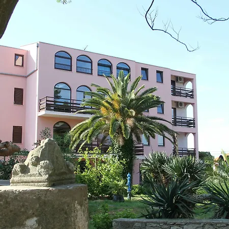 Hotel Stari Dvor 3*