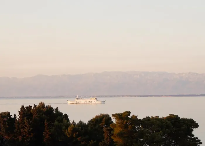 Hotel Stari Dvor Ugljan