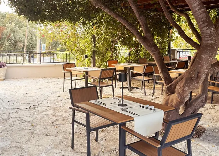 Hotel Stari Dvor Ugljan