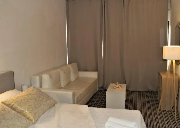 Stari Dvor Hotel Ugljan