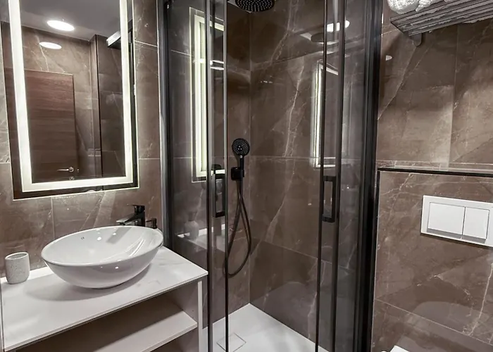 Stari Dvor Hotel Ugljan