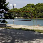 מלון Stari Dvor
