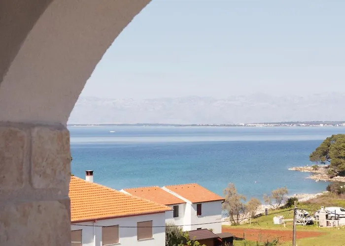 Stari Dvor Szálloda Ugljan