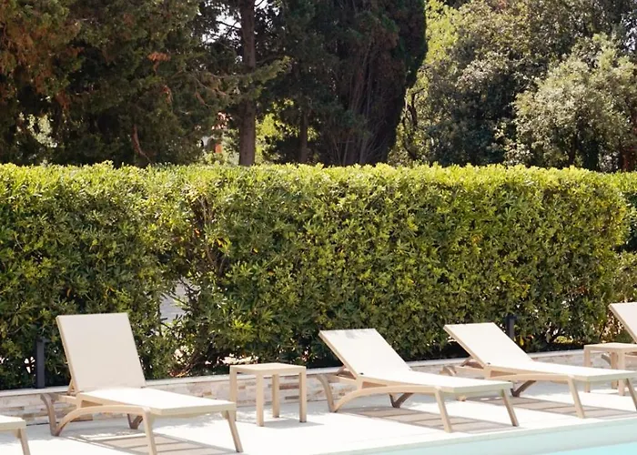 Szálloda Stari Dvor 3*